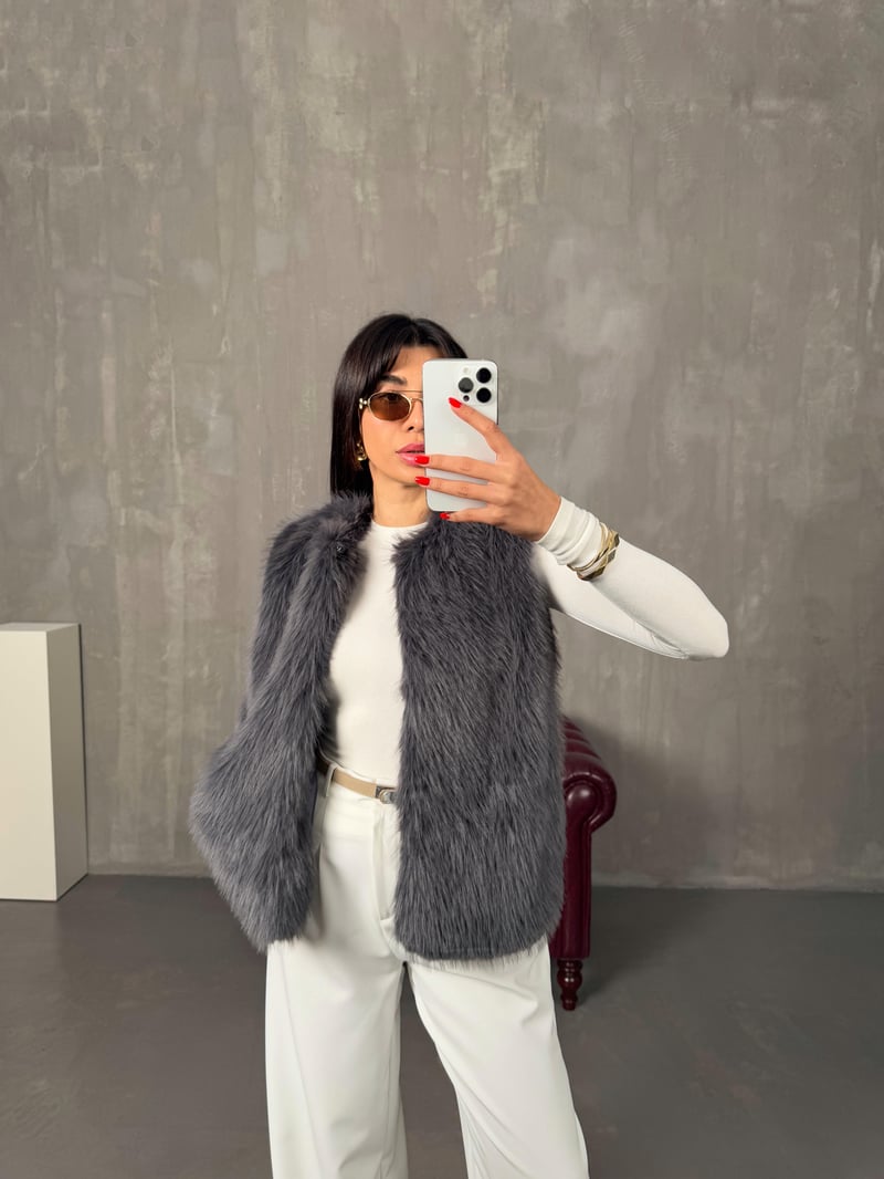 Tilly Antrasit Peluş Astarlı Kürk Yelek