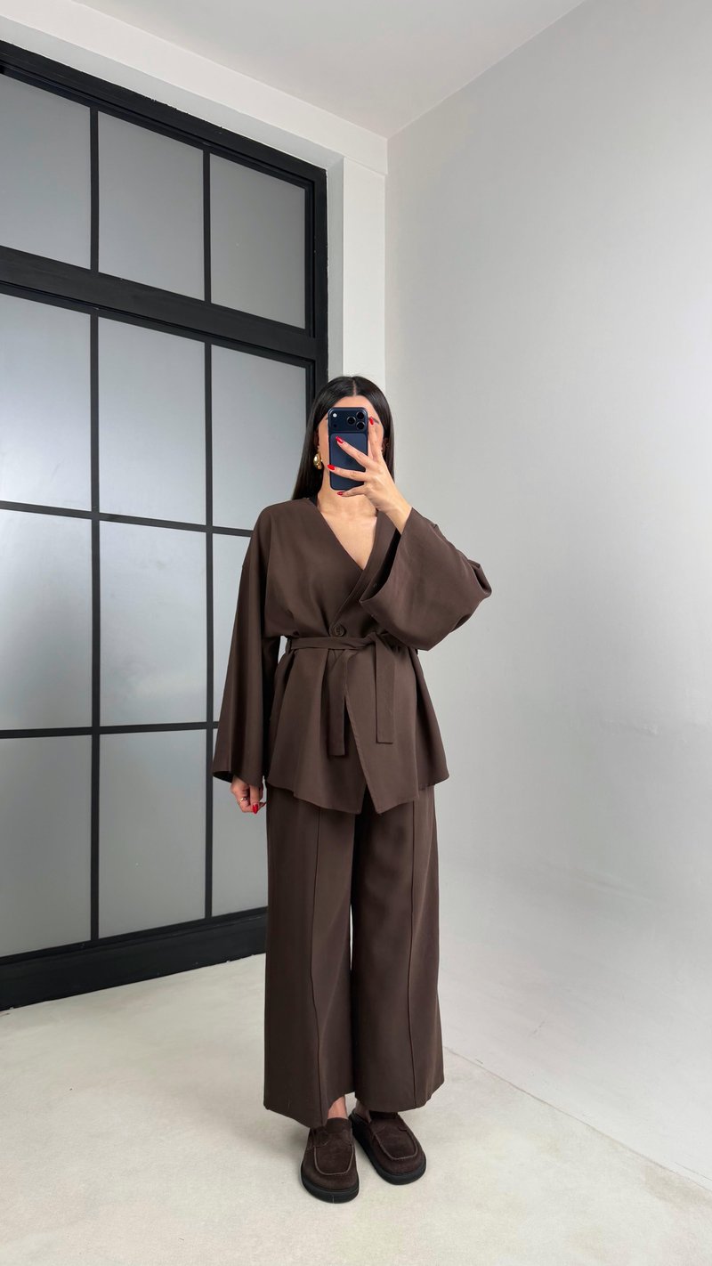 Acı Kahve Tek Düğmeli Kuşaklı Ceket Beli Lastikli Pantolon Modal Takım GAUS-00985