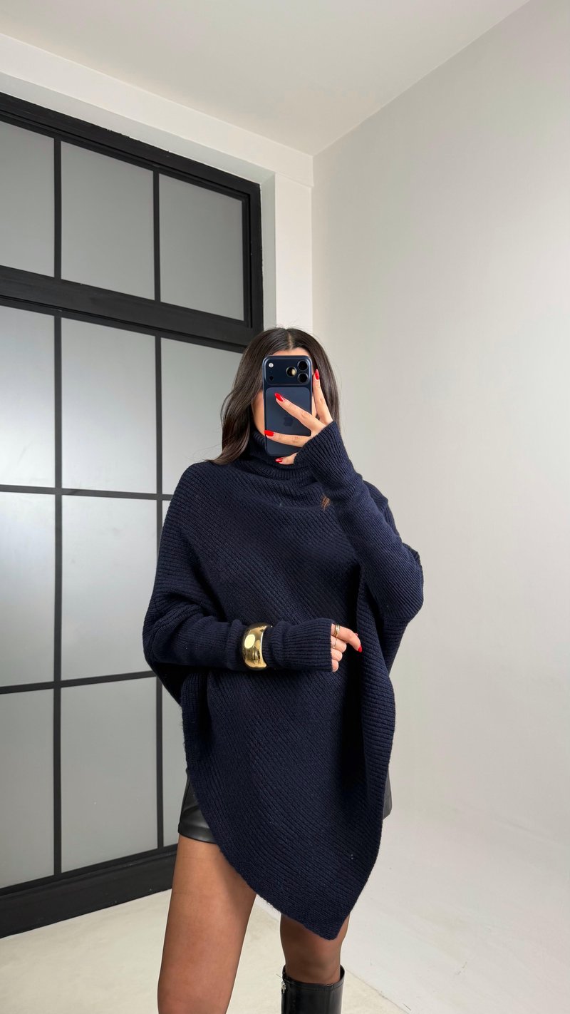 Lacivert Balıkçı Yaka Asimetrik Kesim Kazak GAUS-00952