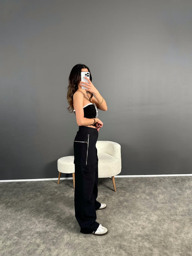 ZR Model Siyah Fermuarlı Paraşüt Pantolon 