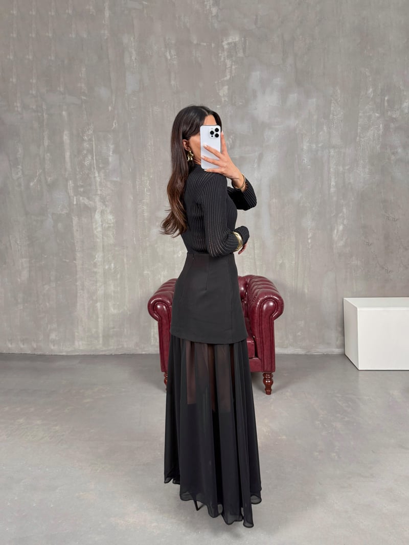 Oscar Black Designed Skirt with Chiffon Detail Underneath