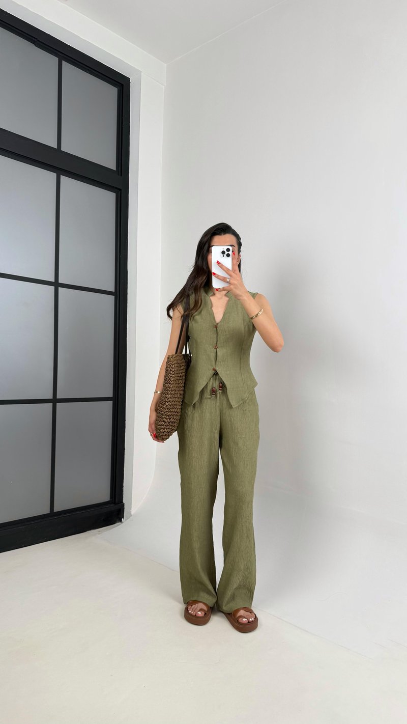 Haki Önü Düğmeli Yelek Beli Lastikli Pantolon Gofre Takım Gaus00454