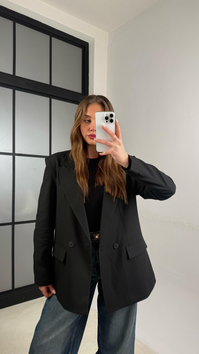 Siyah Astarlı Vatkalı Cep Detaylı Blazer Ceket GAUS-01158