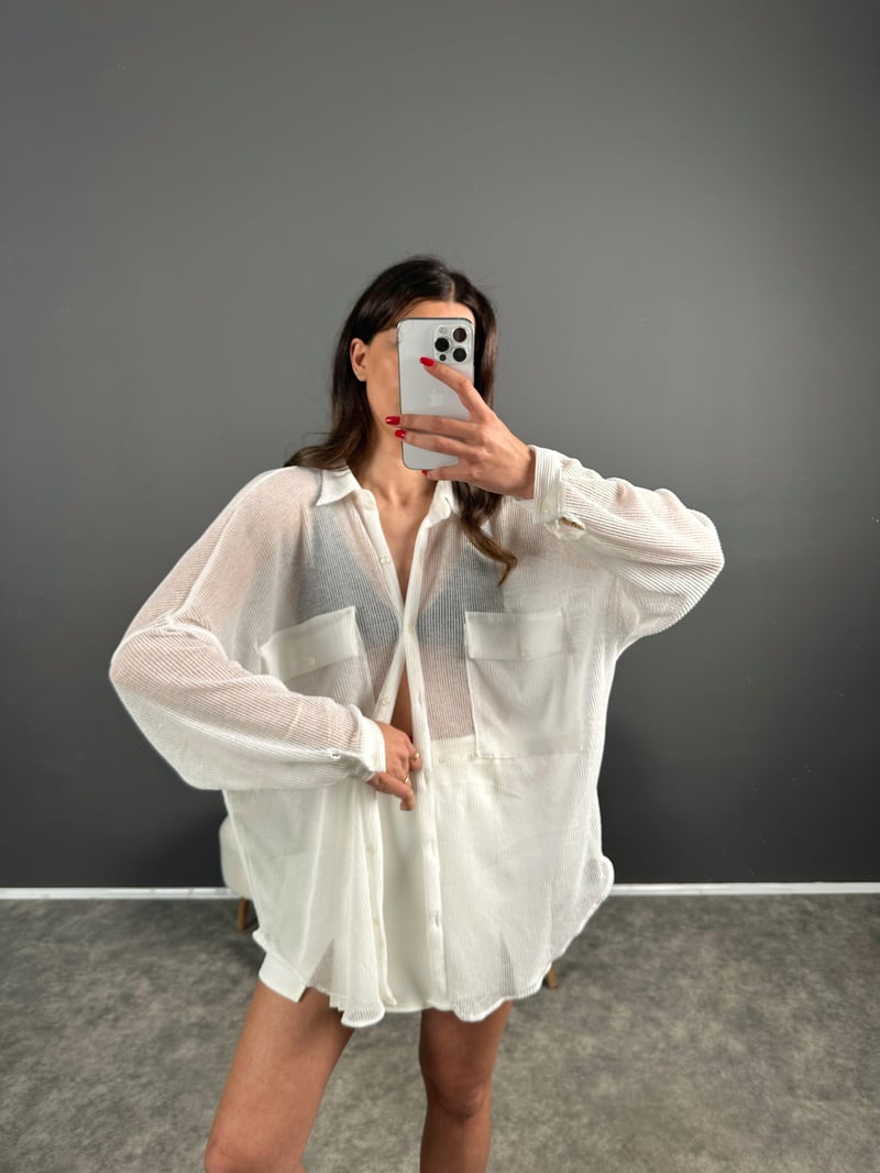Beyaz Transparan Oversize Cepli Gömlek 