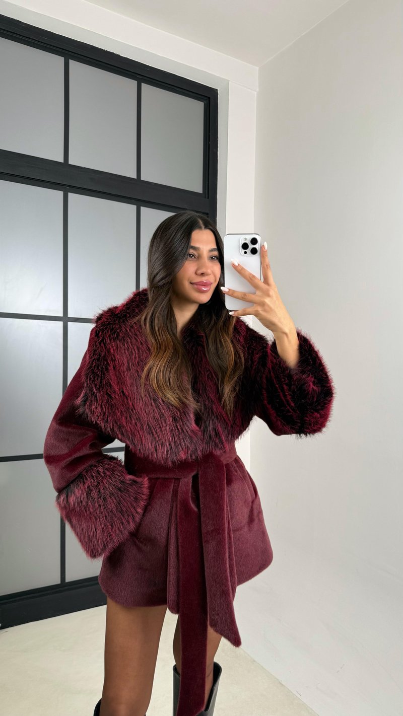 Bordo Kürk Detaylı Astarlı Kaşe Kaban GAUS-00559
