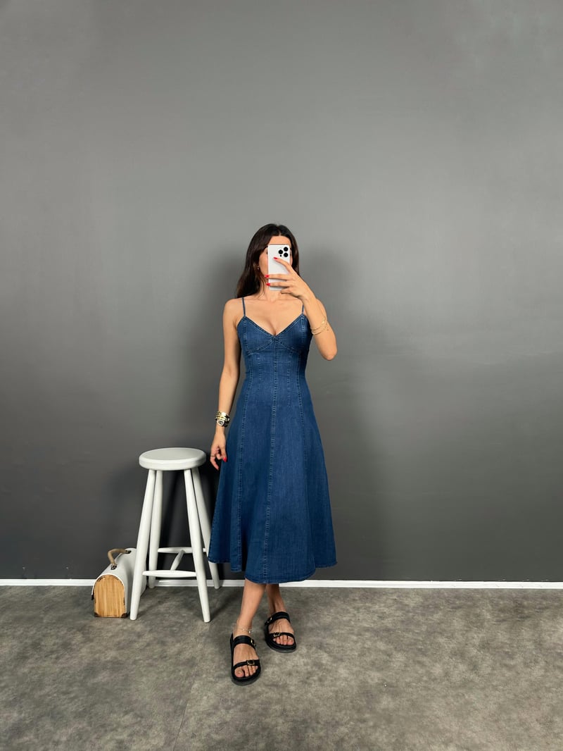 Jain Night Blue Ayarlanabilir Askılı Göğüs Detaylı Kot Elbise