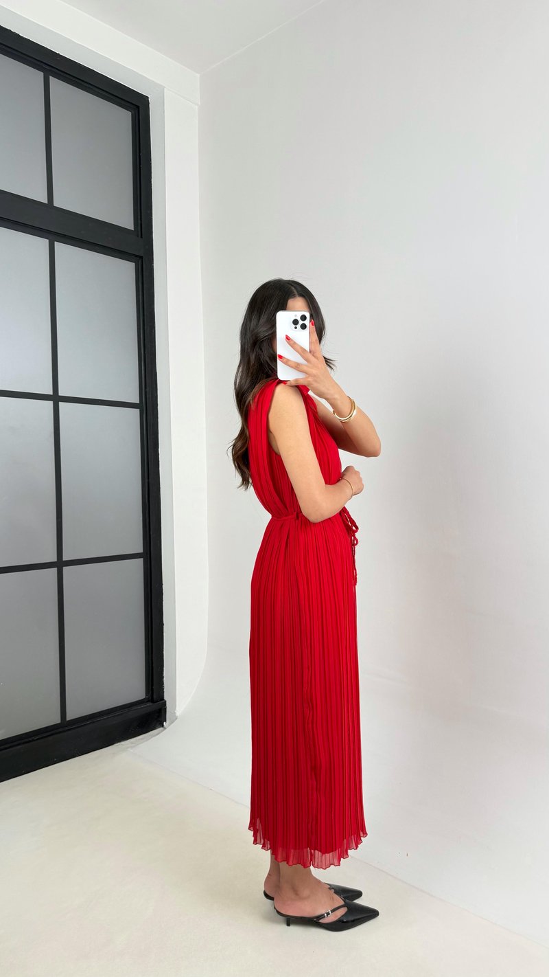 Kırmızı Kemerli Astarlı Piliseli Elbise Gaus00509