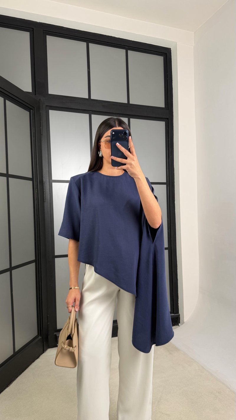 Mavi Vatkalı Asimetrik Bluz GAUS-01186