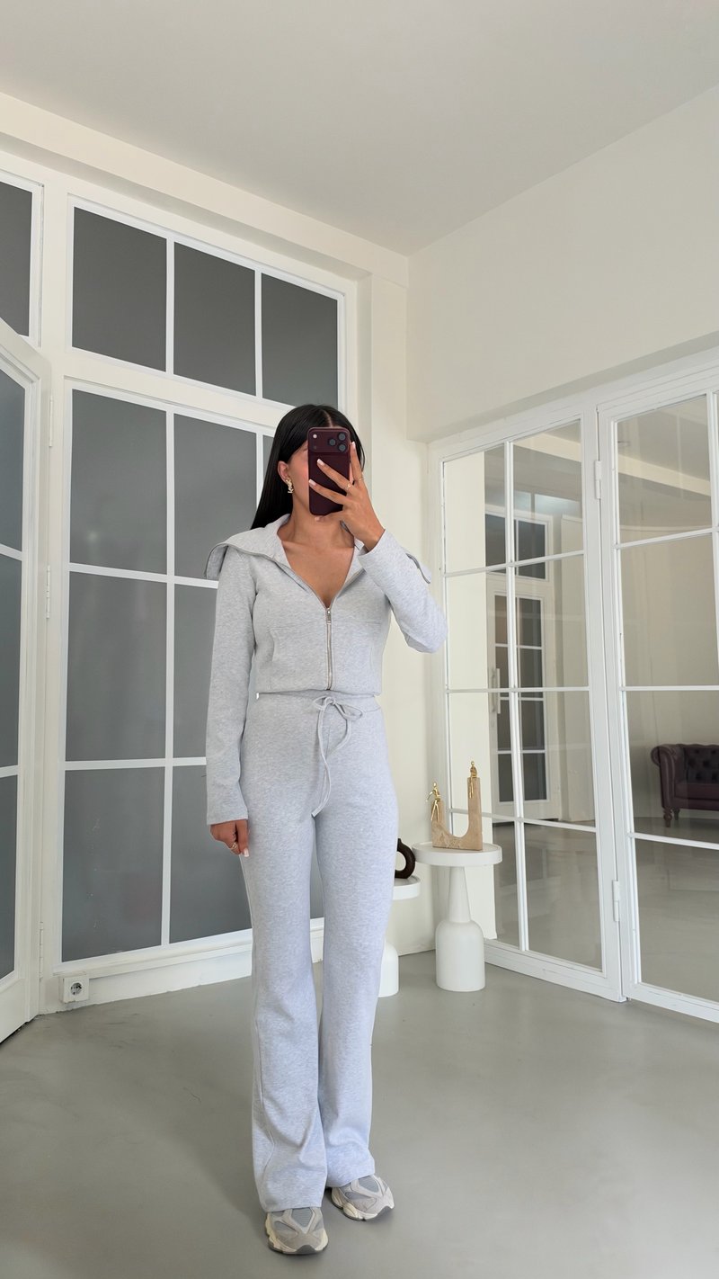 Gri Geniş Yakalı Crop Hırka Beli Lastikli Eşofman İkili Basic Takım GAUS-02156
