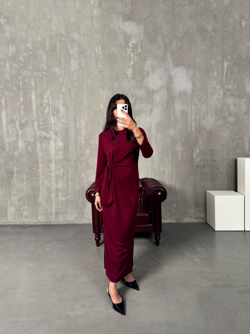 Tinky Bordo Bağlamalı Yırtmaçlı Elbise