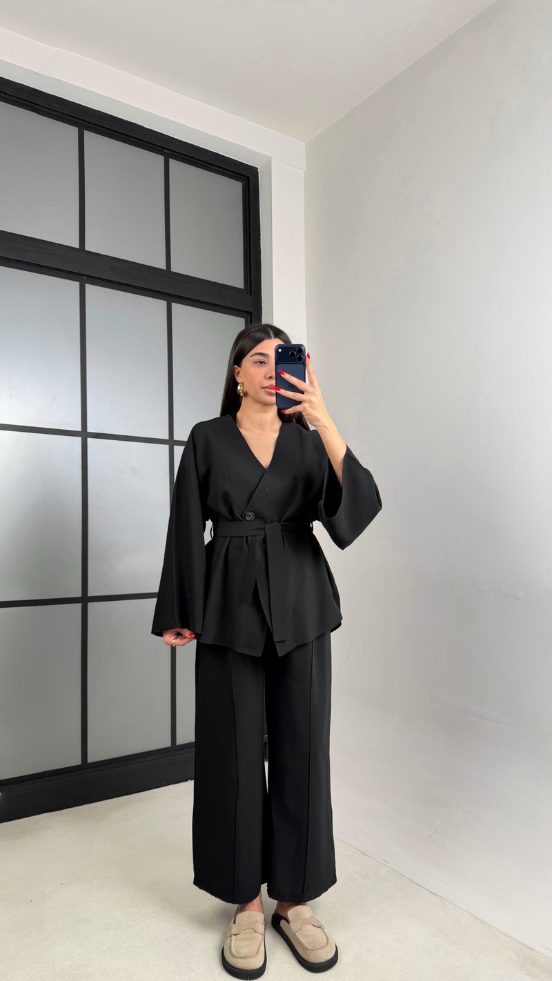 Siyah Tek Düğmeli Kuşaklı Ceket Beli Lastikli Pantolon Modal Takım GAUS-00985