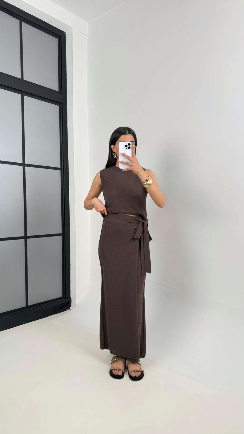 Kahve Etekli Pantolon Sıfır Kol Triko Takım Gaus00399