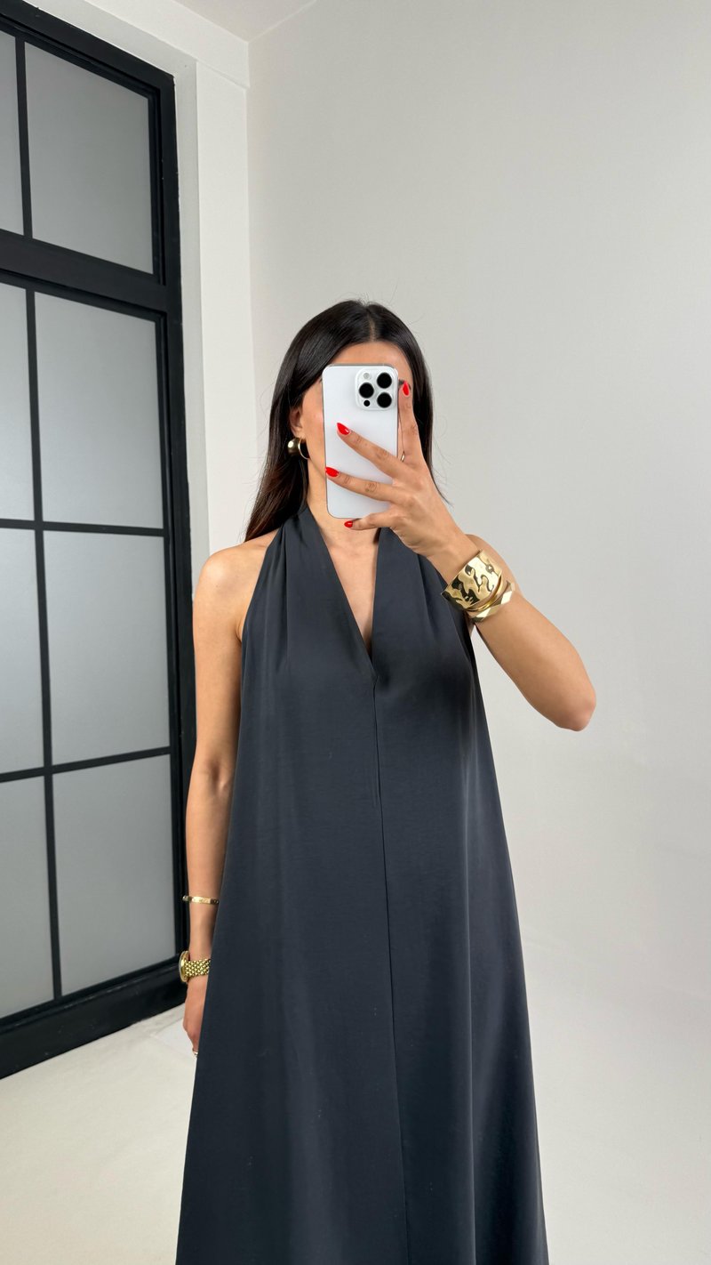 Antrasit V Yaka Sırt Detaylı Premium Tencel Elbise Gaus00481 