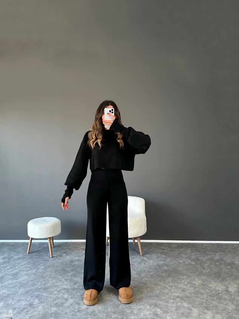 Li Siyah Crop Pantolon Triko Takım