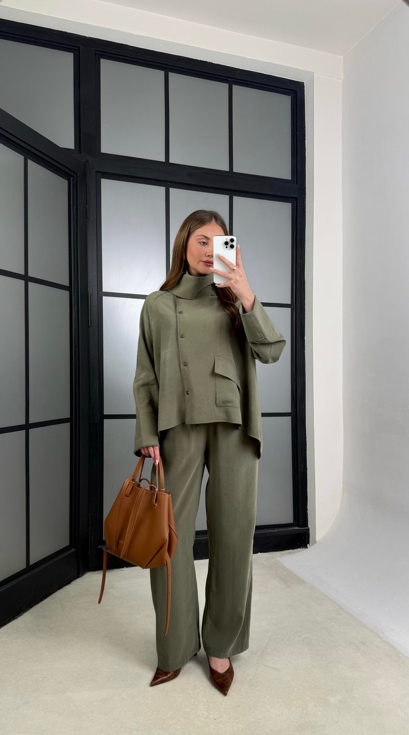 Yeşil Gömlek Beli Lastikli Pantolon Cep Detaylı Muadil Tencel Takım GAUS-01225