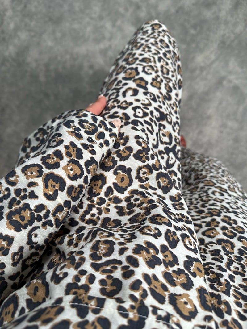 Leos Leopar Desenli Gömlek Pantolon Takım