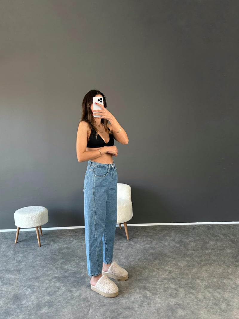 RY Light Blue Dikişli Mom Jean 