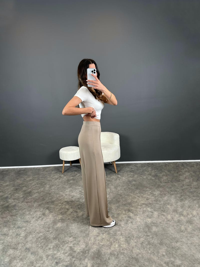 Cleo Açık Vizon Bol Kesim Modal Kumaş Pantolon