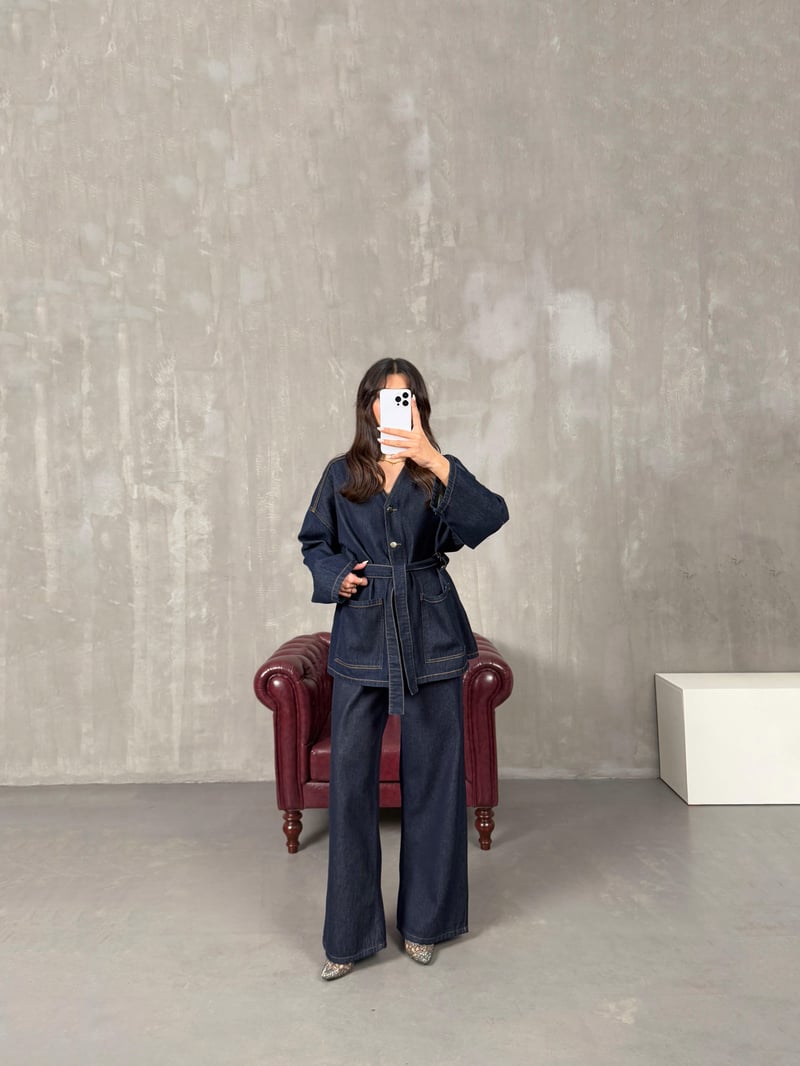 Adela Koyu Mavi  Kuşak Bağlamalı Premium Tasarım Denim Takım
