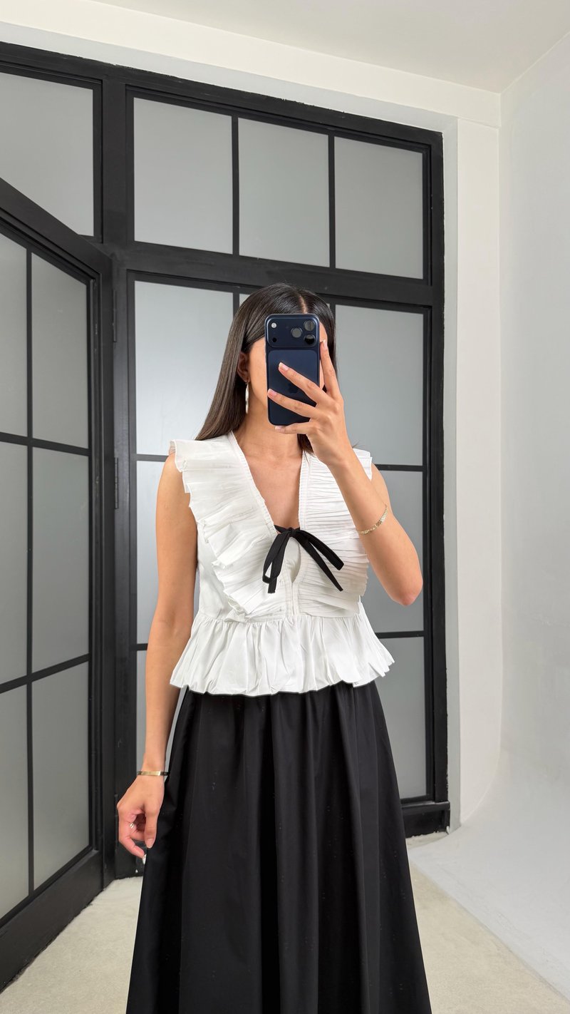 Ekru Zr Model Kurdele Detaylı Tasarım Bluz GAUS-01535
