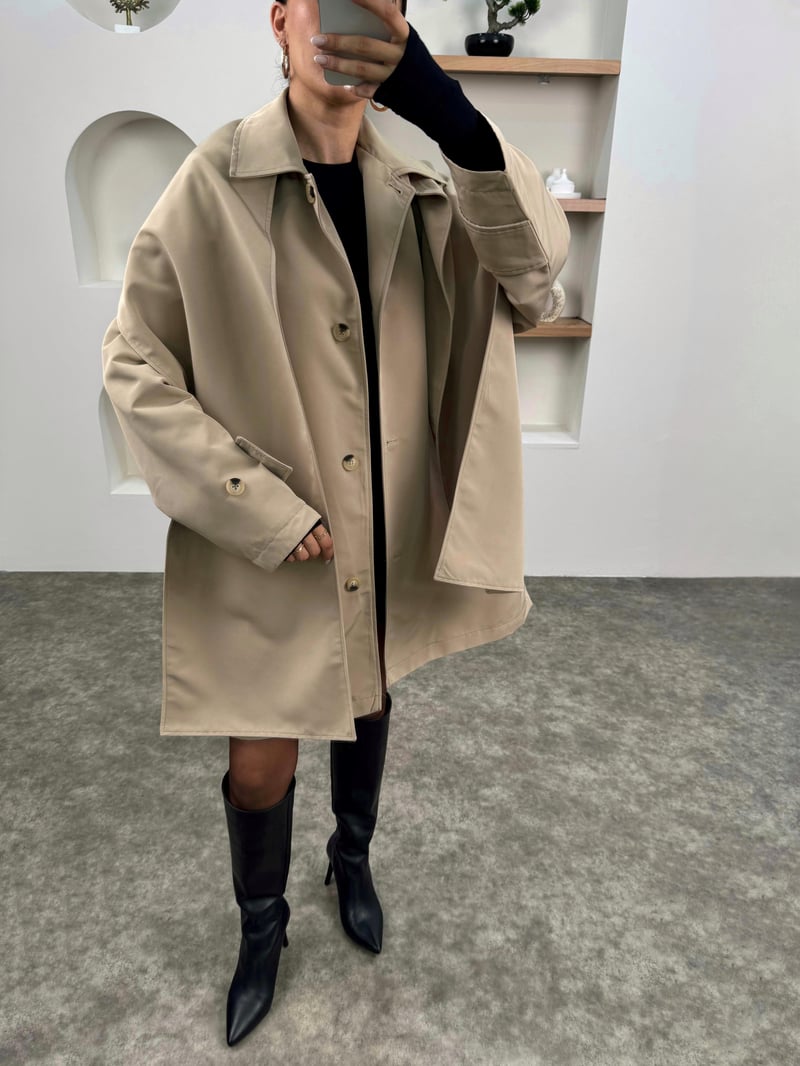 Farme Taş Şal Detaylı Astarlı Tasarım Trençkot