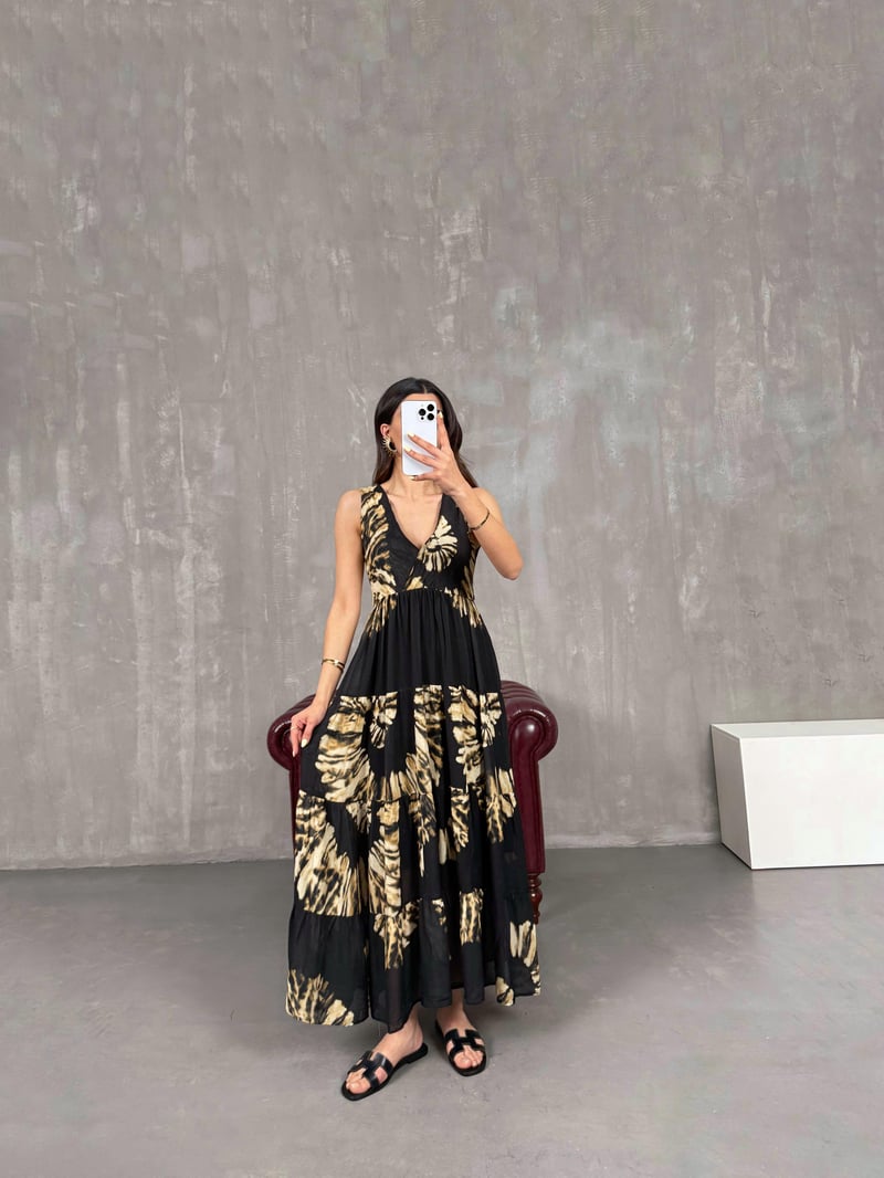 Siyah Leopar Desenli Beli Lastikli Elbise Gaus00113