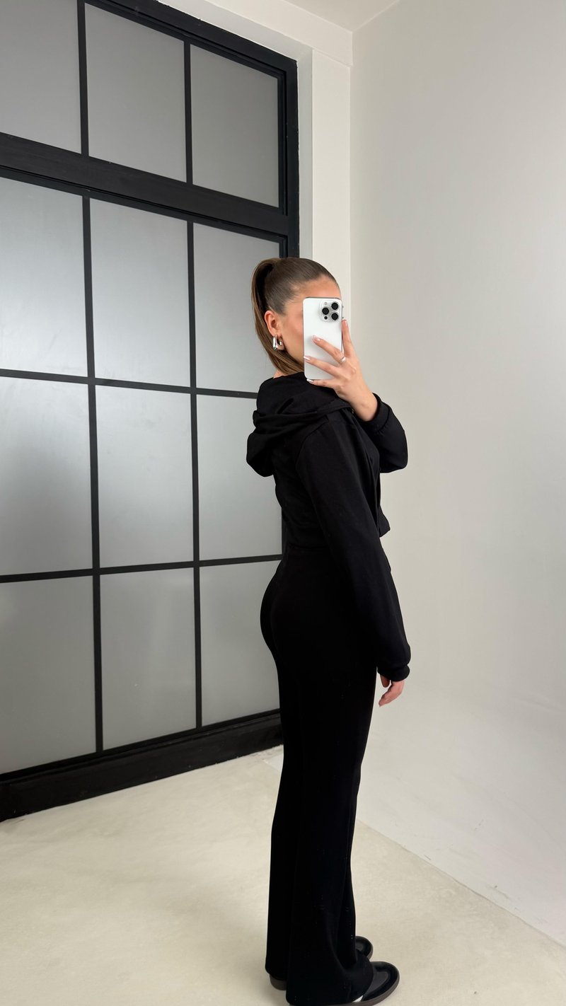 Siyah Crop Hırka Beli Lastikli İspanyol Paça Pantolon İkili Takım GAUS-00557