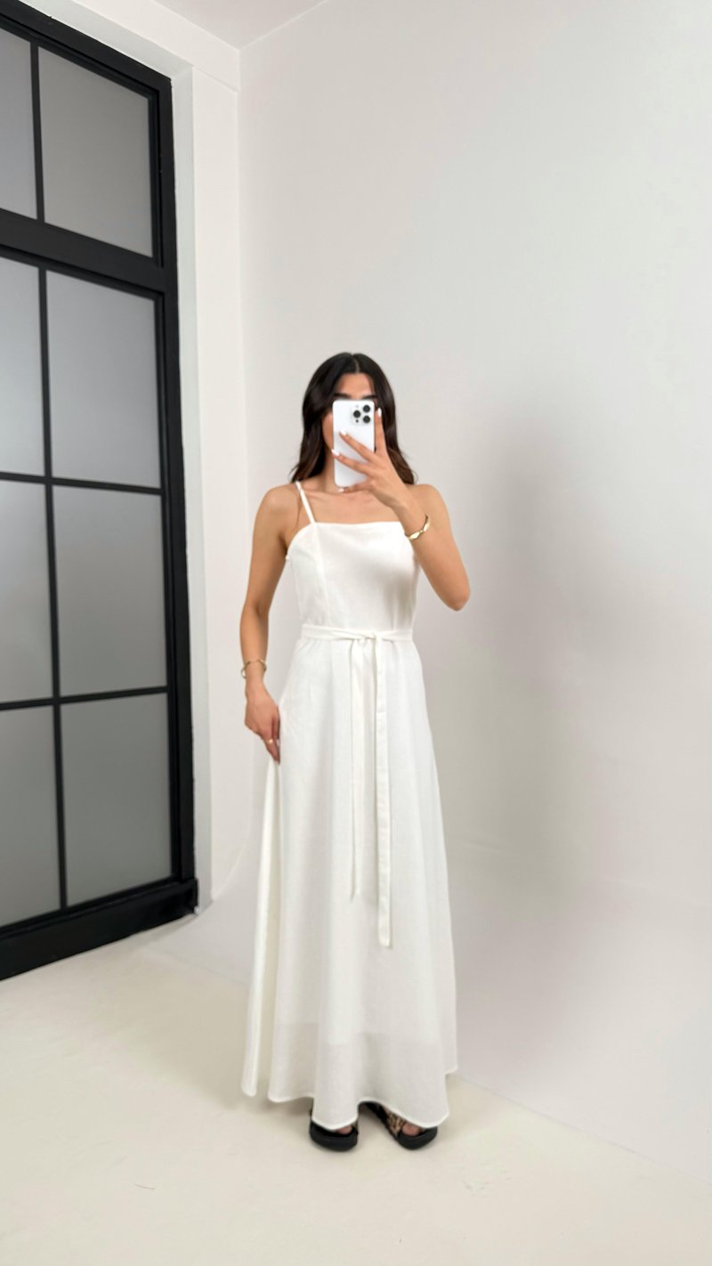 Beyaz Ayarlanabilir Askılı Kuşaklı Basic Keten Elbise Gaus00387