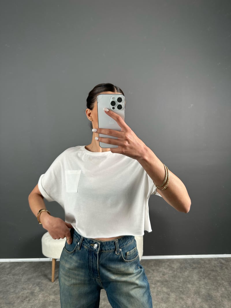 Beyaz Cepli Tshirt 