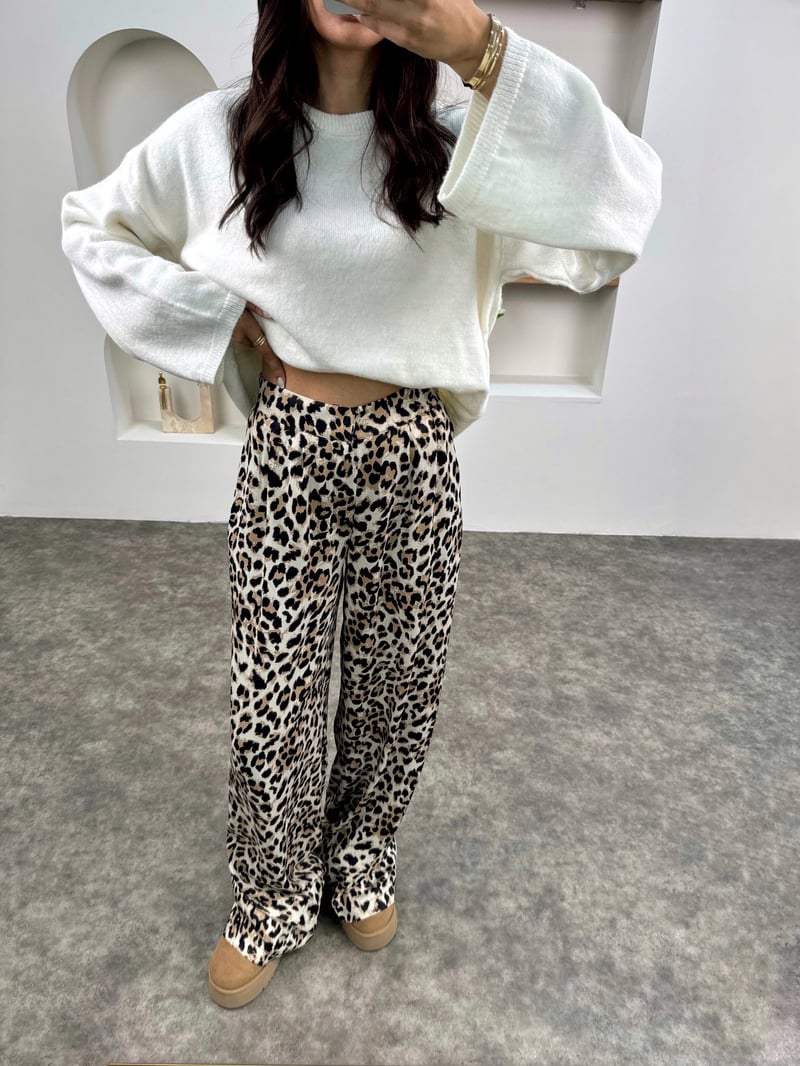 FL Leopar Desenli Saten Pantolon