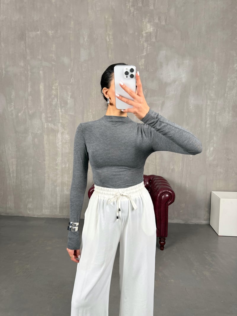 Yoda Anthracite Half Turtleneck Cashmere Textured Blouse
