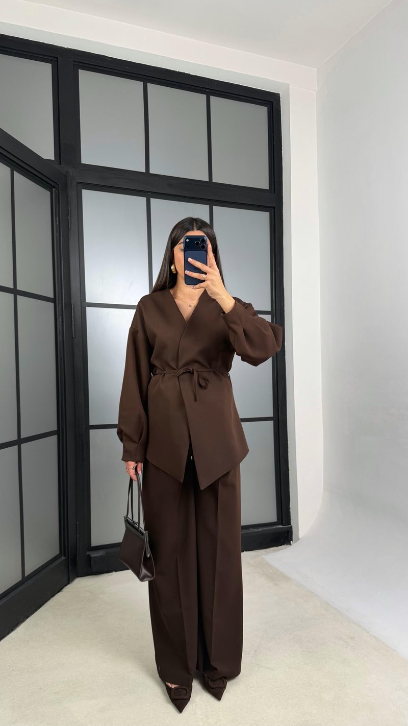 Kahve Belden Kuşaklı Ceket Beli Lastikli Pantolon İkili Takım GAUS-01206