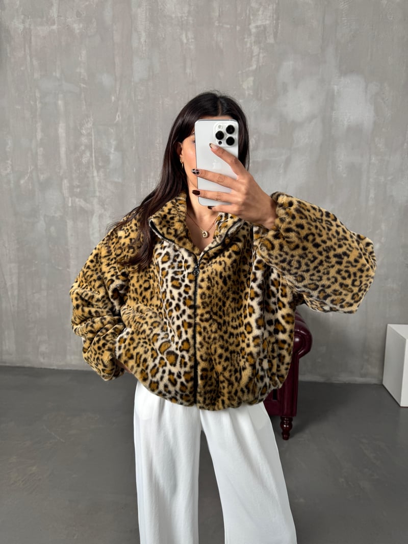 Joan Leopar Yumoş Ceket