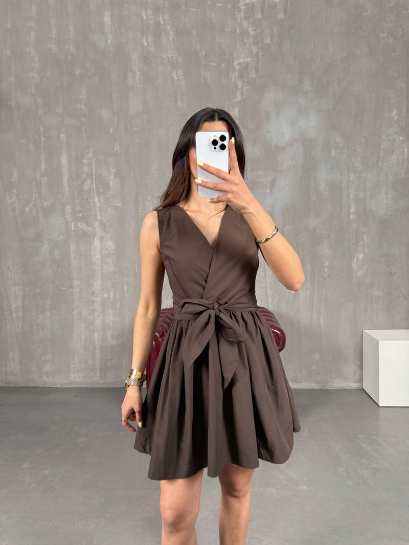 Brown V-Neck Belted Dress Gaus00137