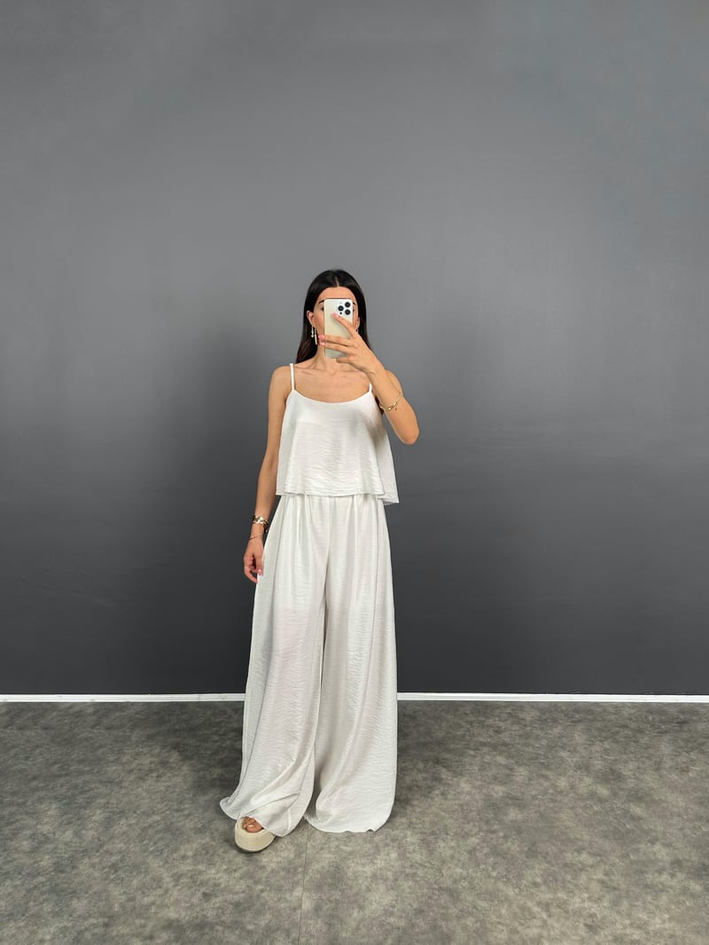 Blon Beyaz İp Askılı  Crop Bluz Bol Paça Pantolon Zr Model İkili Takım