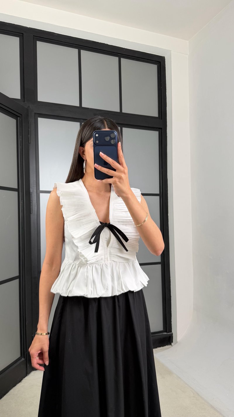 Ekru Zr Model Kurdele Detaylı Tasarım Bluz GAUS-01535