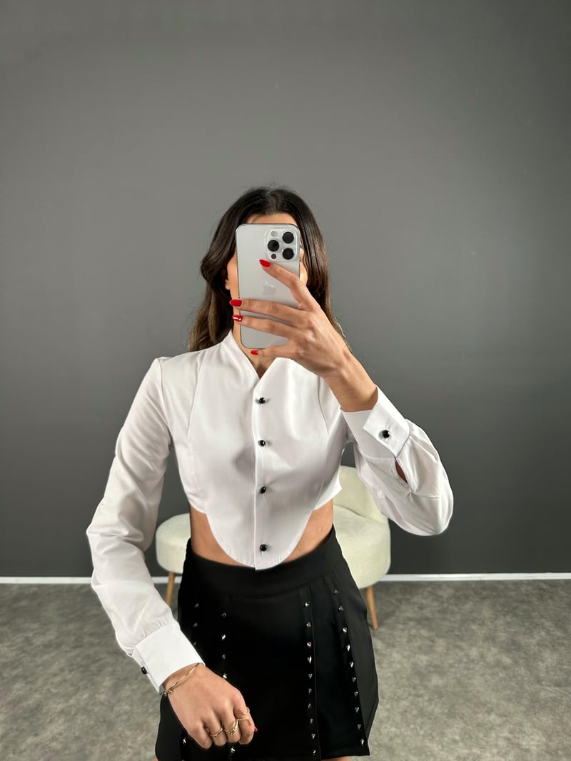 Tasarım Premium Beyaz Crop Gömlek 