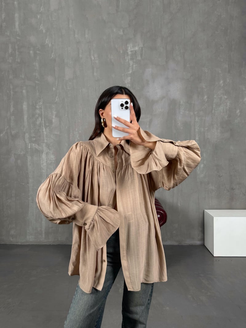 Kali Vizon Büzgülü Oversize Gömlek