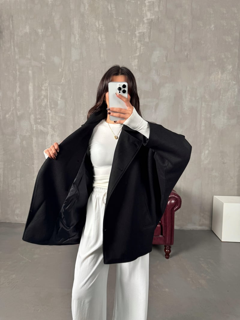 Cowe Siyah Yarasa Model Astarlı Kaşe Kaban