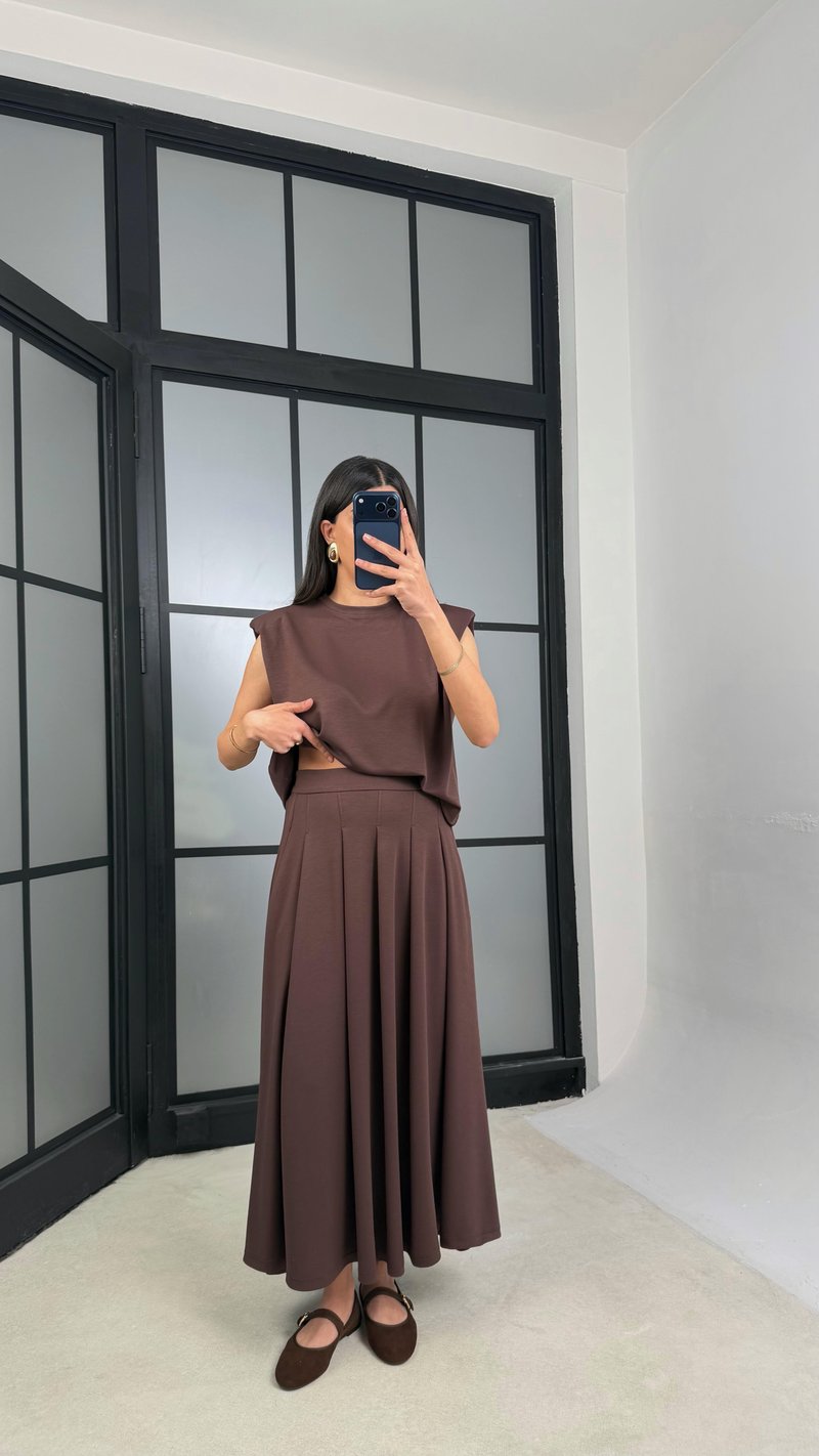Kahve Vatkalı Bluz Cepli Etek İkili Modal Takım GAUS-01311