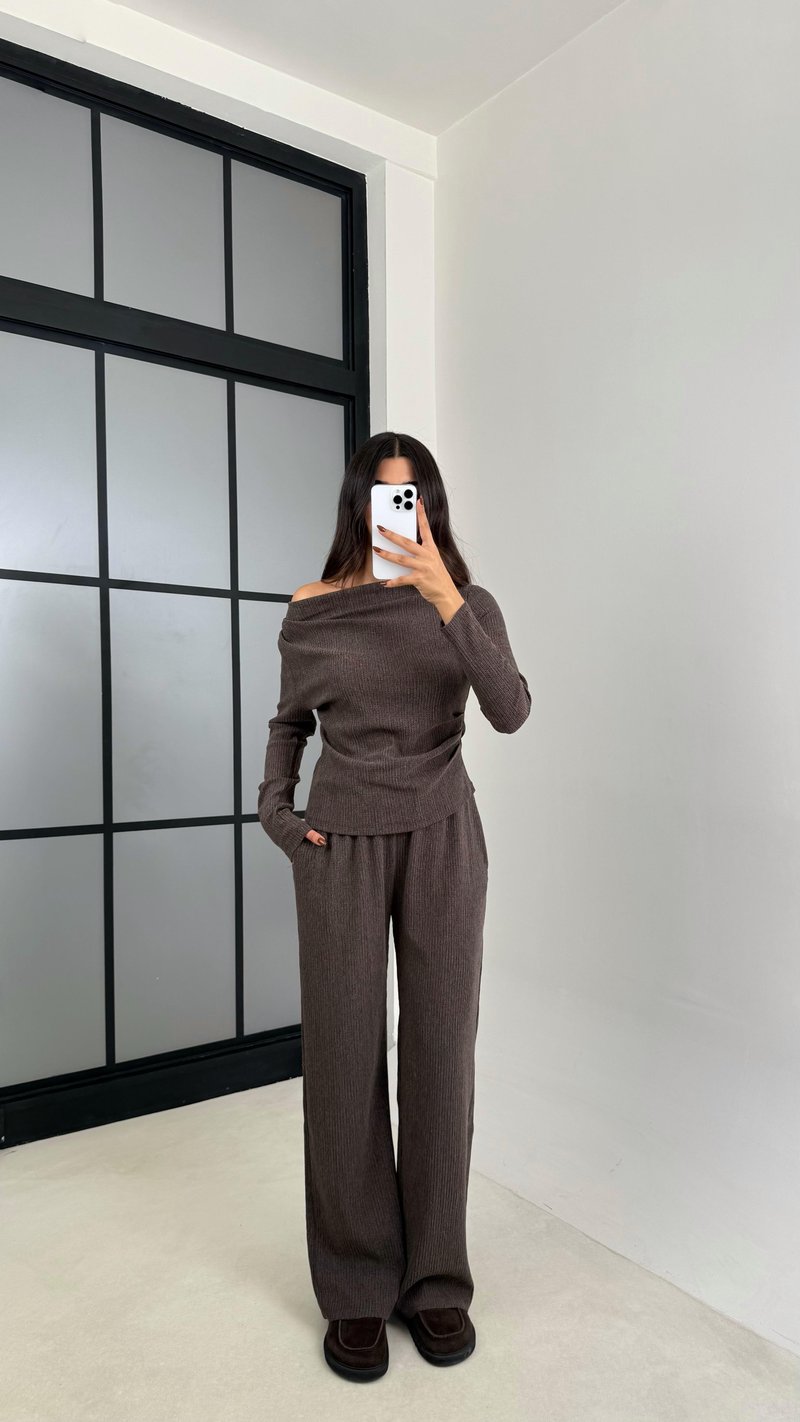 Vizon Asimetrik Yaka Bluz Beli Lastikli Pantolon İkili Gofre Kumaş Takım GAUS-00170