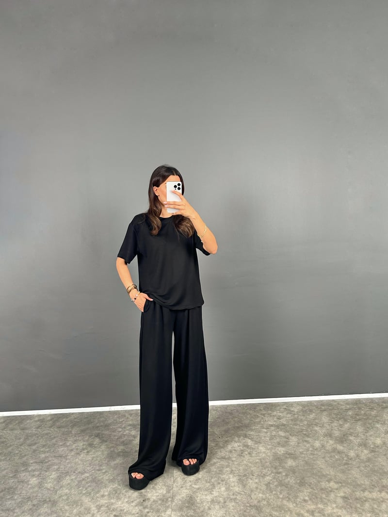 Nore Siyah Modal Kumaş Rahat Dokuma Kısa Kol Tshirt Pantolon Takım