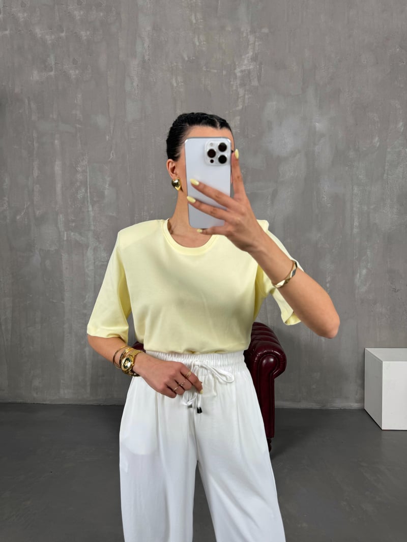 Yellow Crew Neck Stingray Basic Tshirt Gaus00118