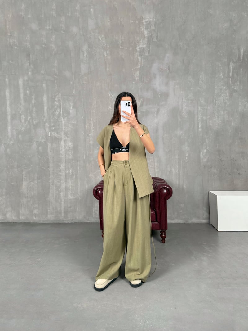 Kely Khaki Lined Belted Vest Pants Linen Set 