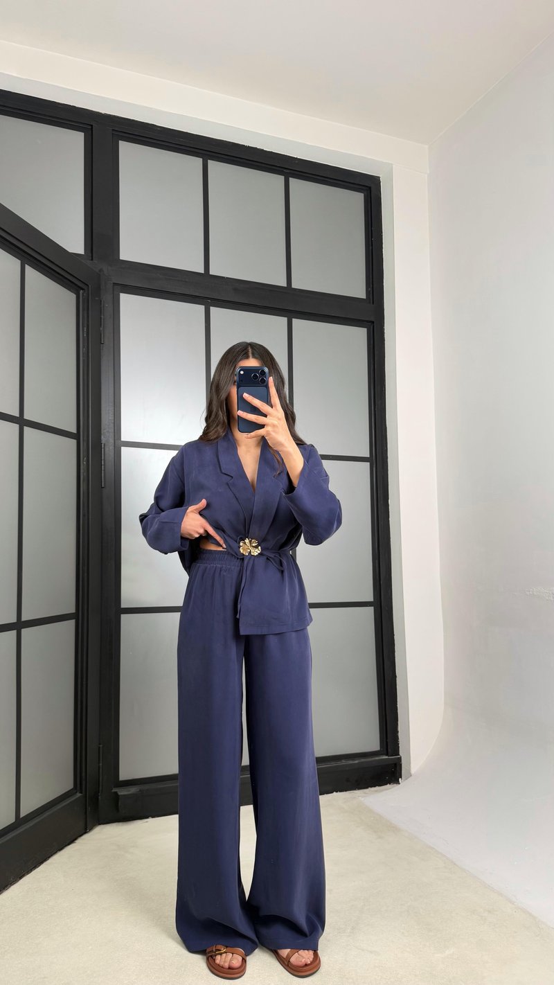Lacivert Broş Detaylı Kimono Beli Lastikli Pantolon Takım GAUS-01345
