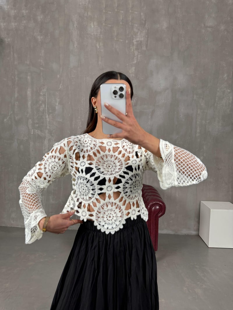 Jina White Embroidered Sweater
