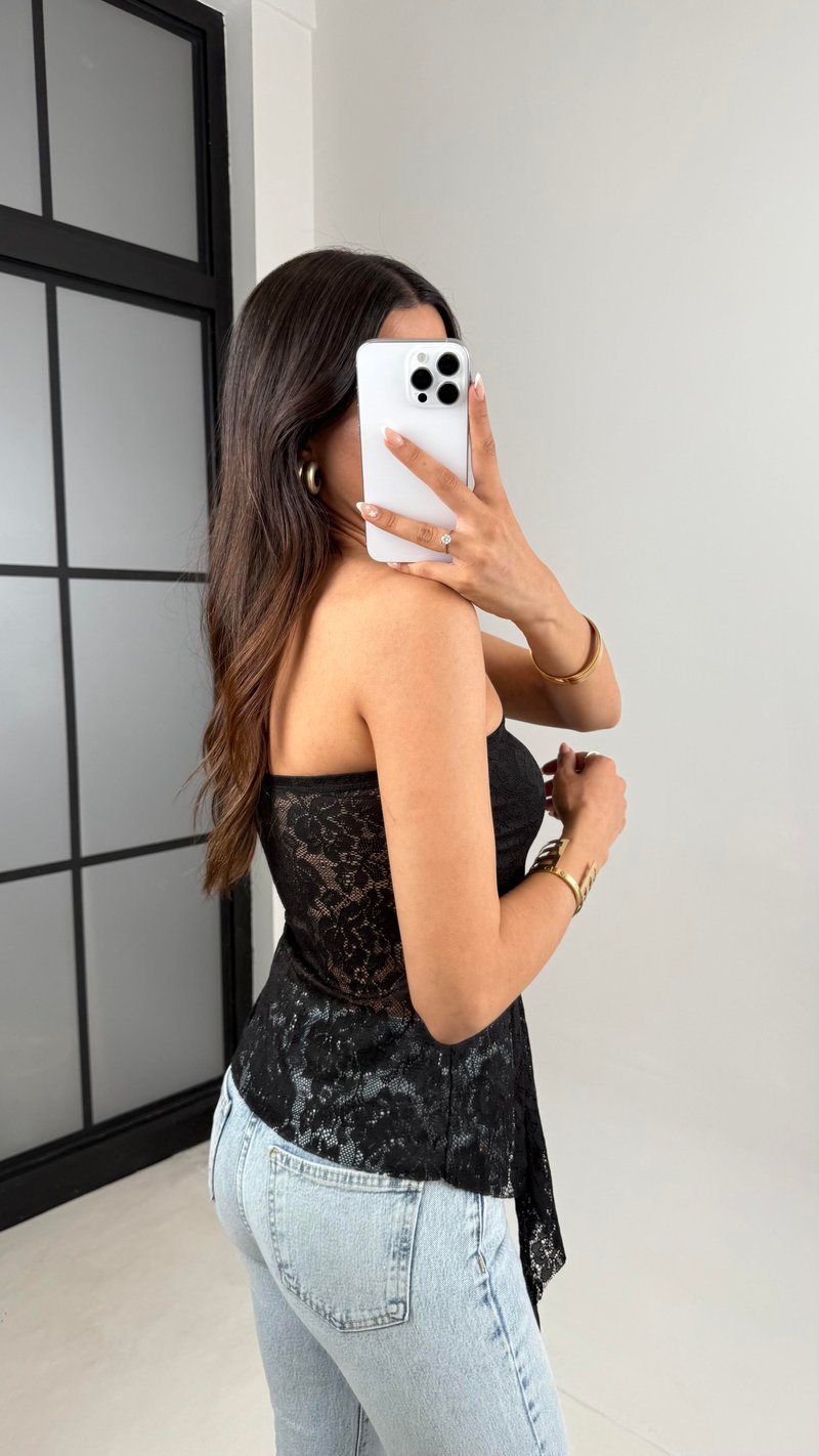 Siyah Straplez Dantelli Asimetrik Kesim Bluz Gaus00629