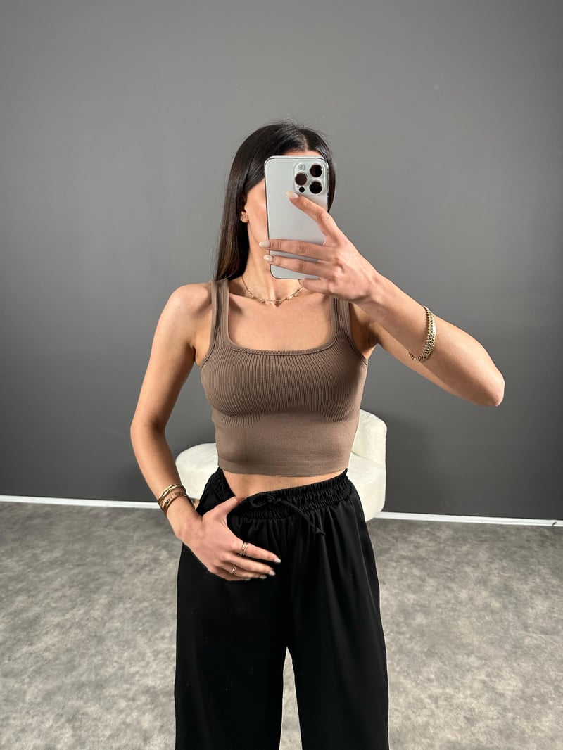 Kahve Triko Crop Atlet