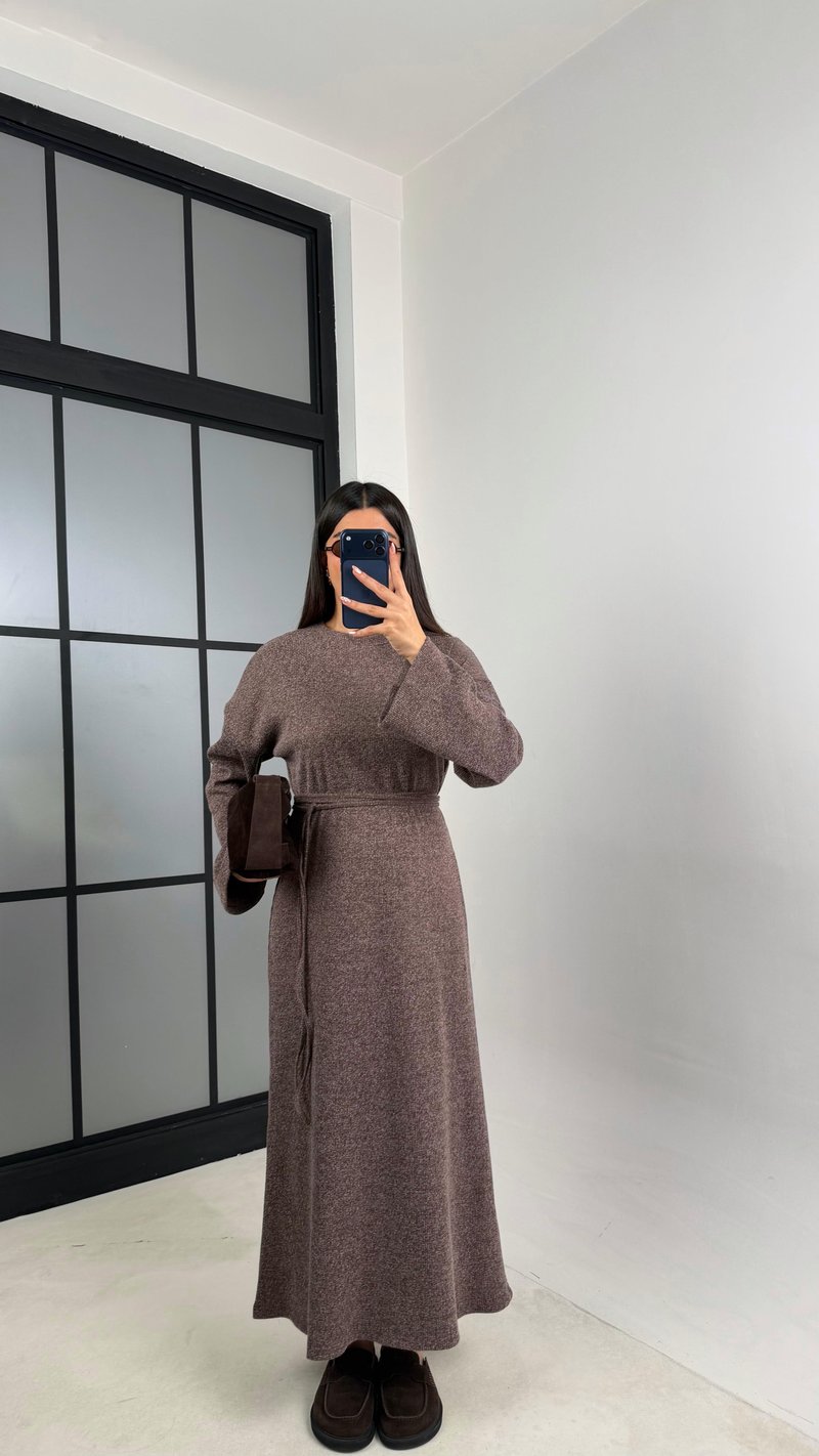 Kahve Kuşaklı Uzun Triko Elbise GAUS-00802