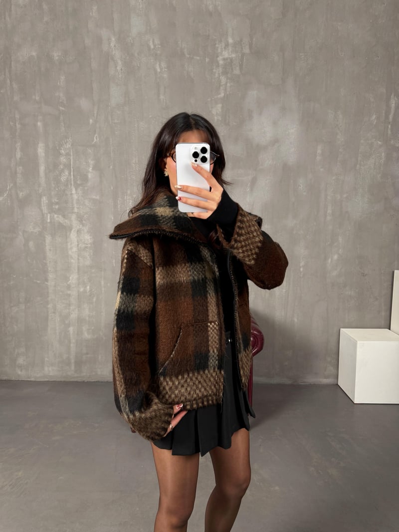 Elena Kahve Ekoseli Fermuarlı Premium Örme Hırka Ceket